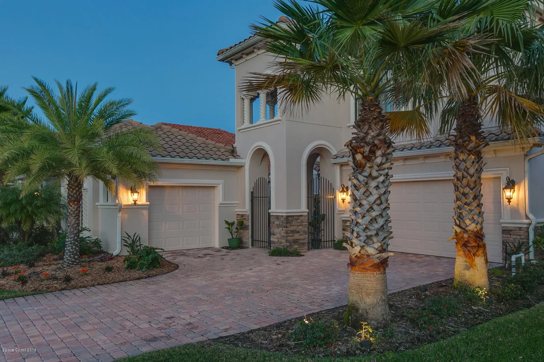 Photo of 3067 Lamanga Drive