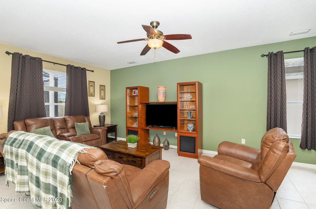 Photo of 2753 Bradfordt Drive