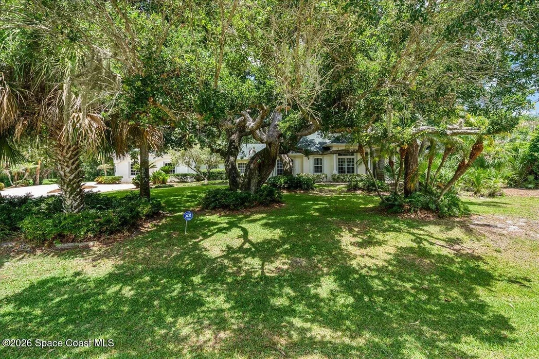 Photo of 4389 Ligustrum Drive