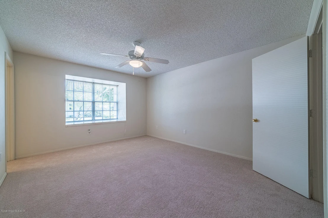 Photo of 1101 Goldenrod Circle NE