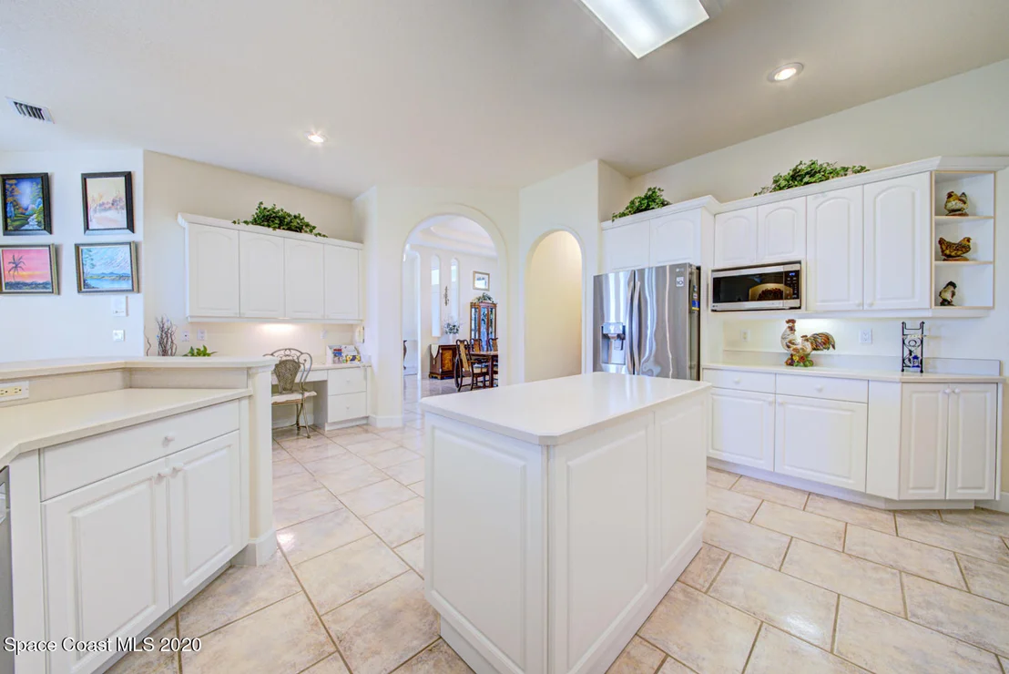 Photo of 1155 Tuckaway Drive