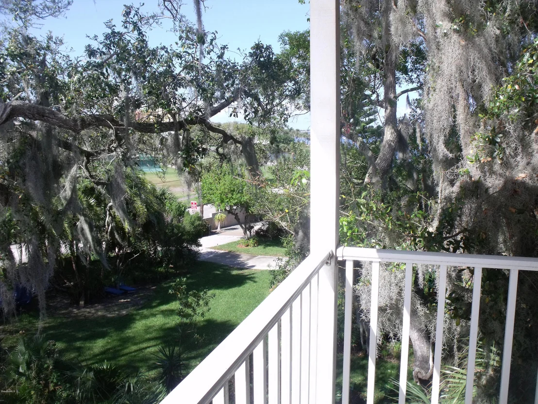 Photo of 951 Thomas Barbour Drive