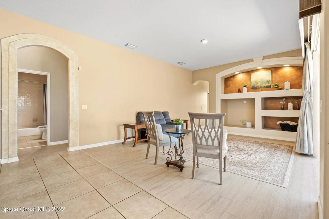 Photo of 3407 Peninsula Circle