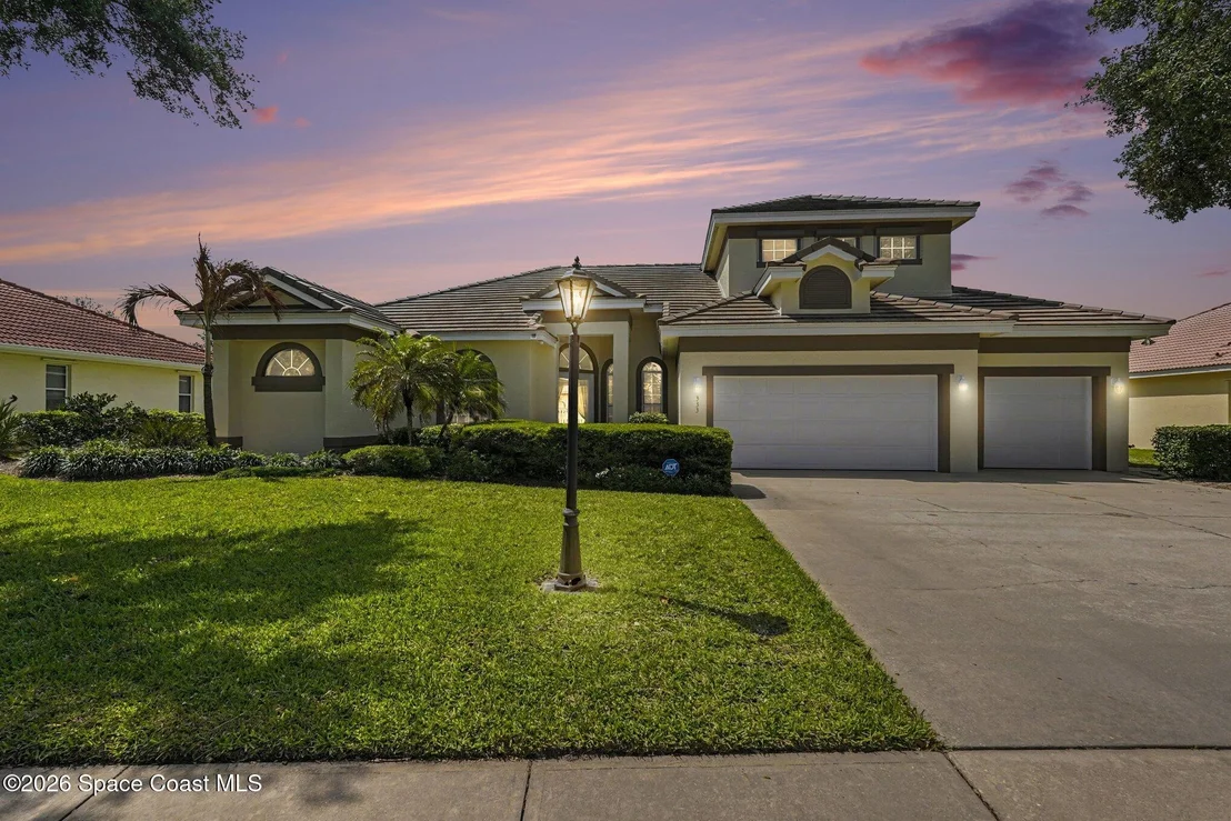Photo of 333 Flanders Drive