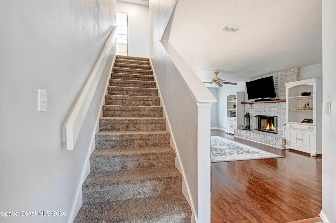 Photo of 892 Spirea Drive