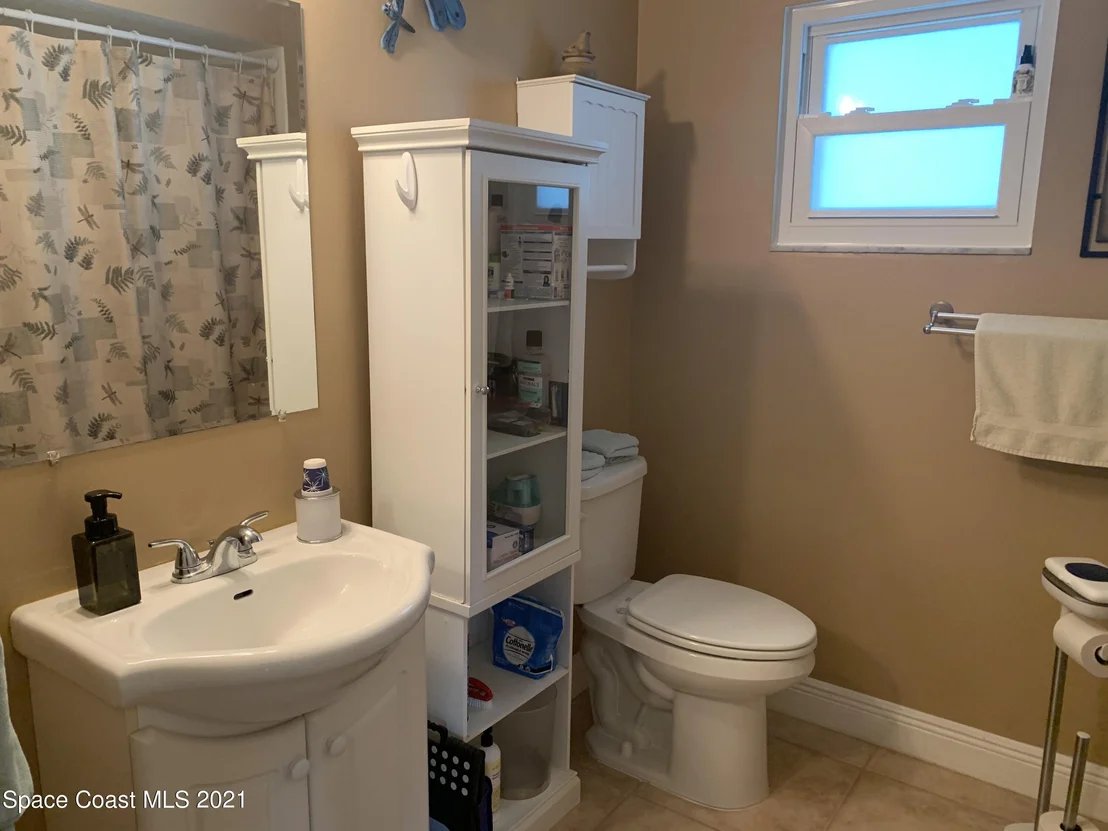 Photo of 6565 Dock Avenue