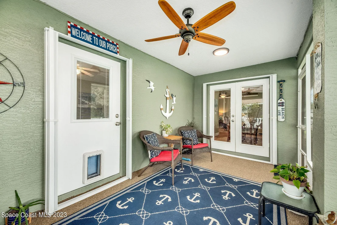 Photo of 468 Biscayne Lane