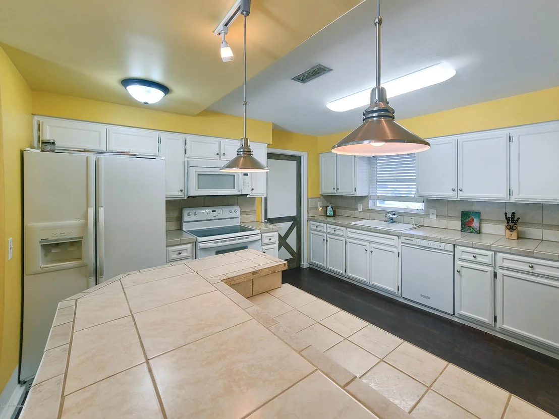 Photo of 4945 Cocoanut Drive