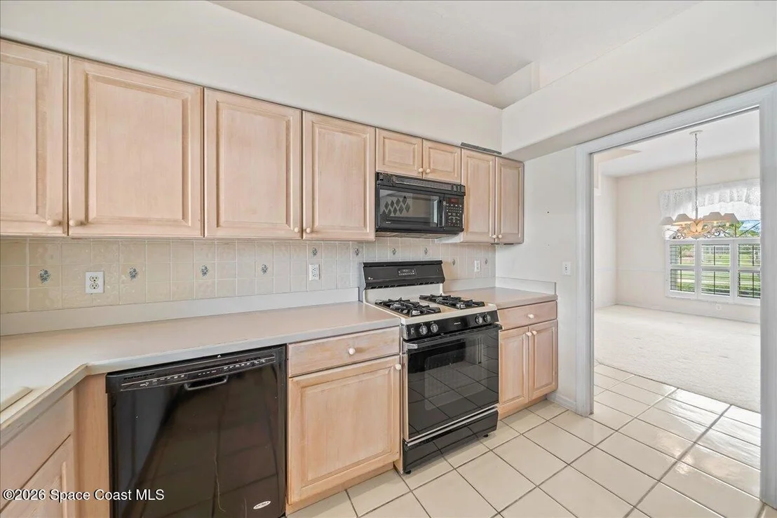 Photo of 493 Kimberly Drive