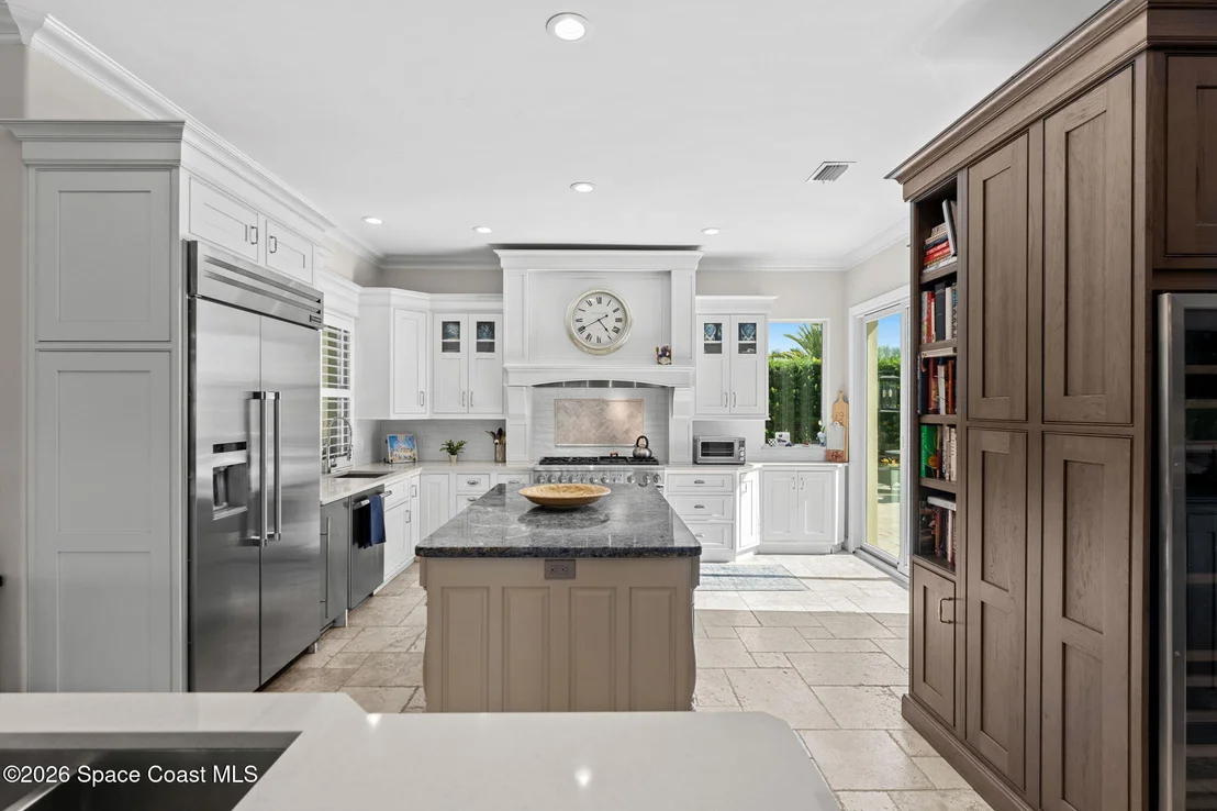 Photo of 339 Cocoa Avenue