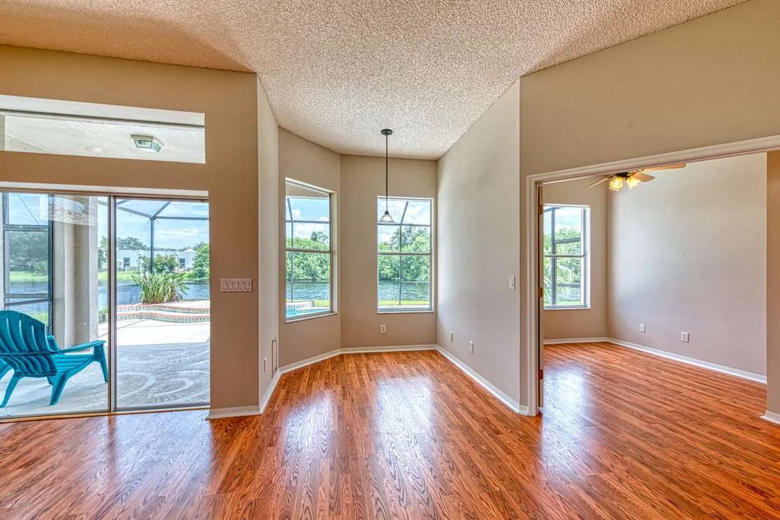 Photo of 8023 Bracken Lane