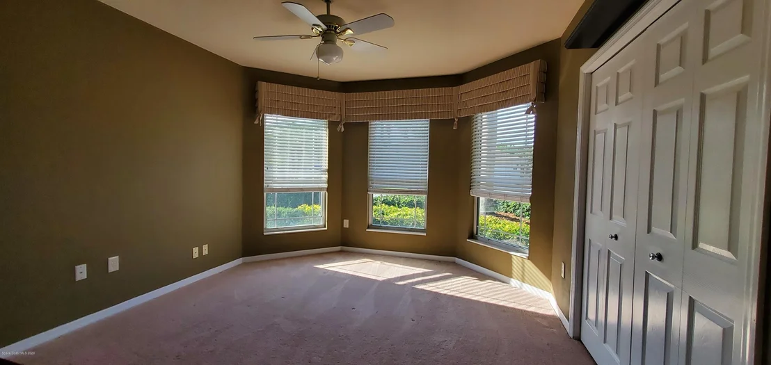 Photo of 601 Gina Lane