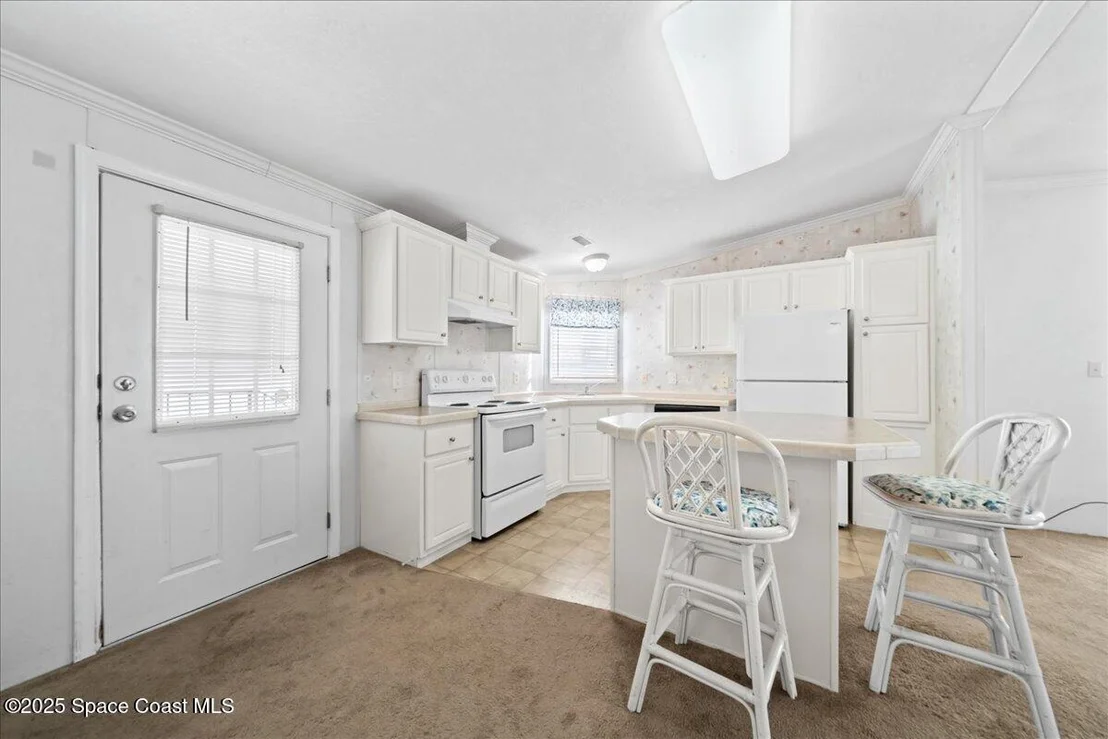 Photo of 641 Hyacinth Circle