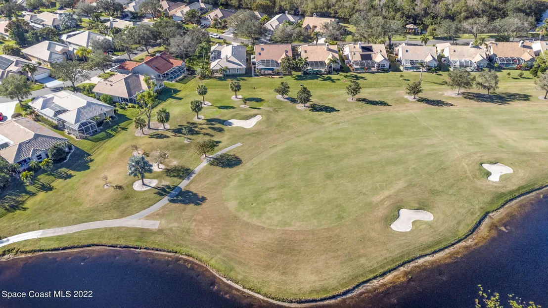 Photo of 914 Palm Brook Drive