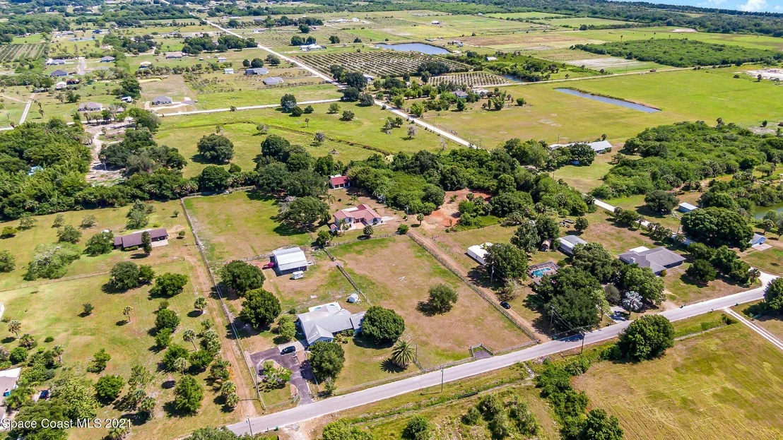 Photo of 3330 Grantline Road