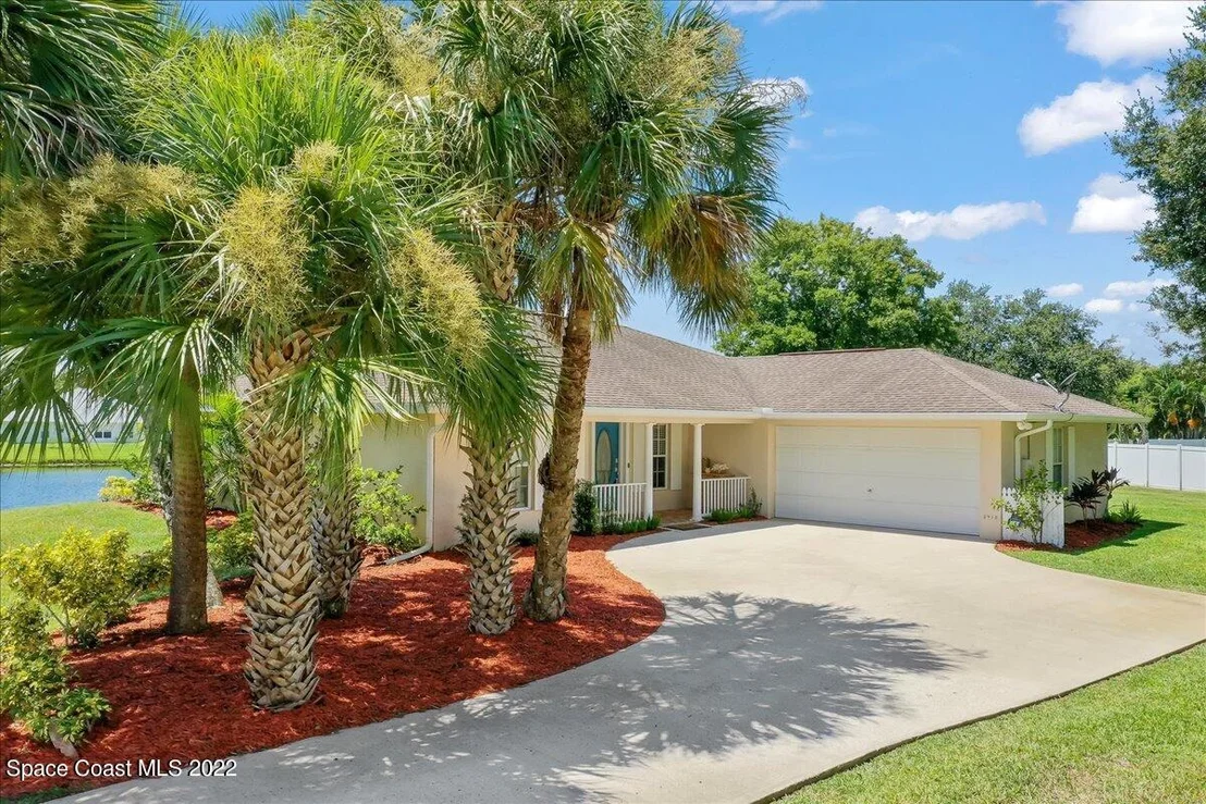 Photo of 2910 Forest Drive