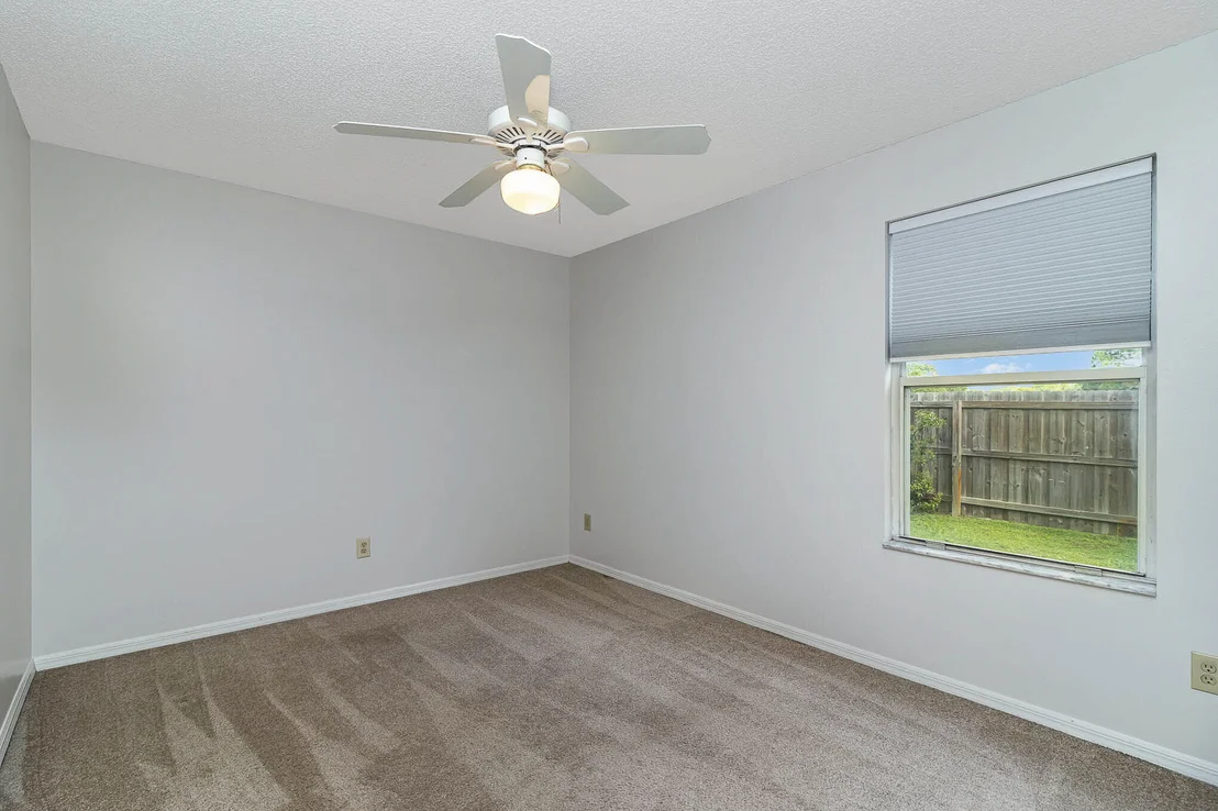 Photo of 1328 California Drive