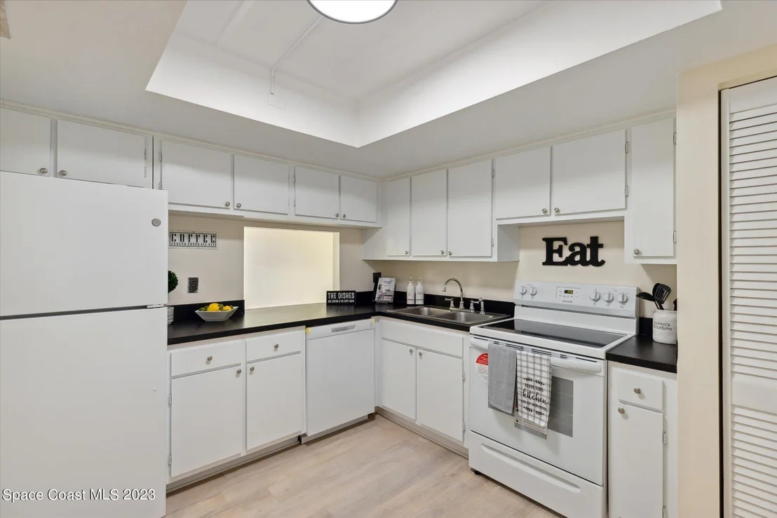 Photo of Unit UNIT131 at 2975 Thrush Drive