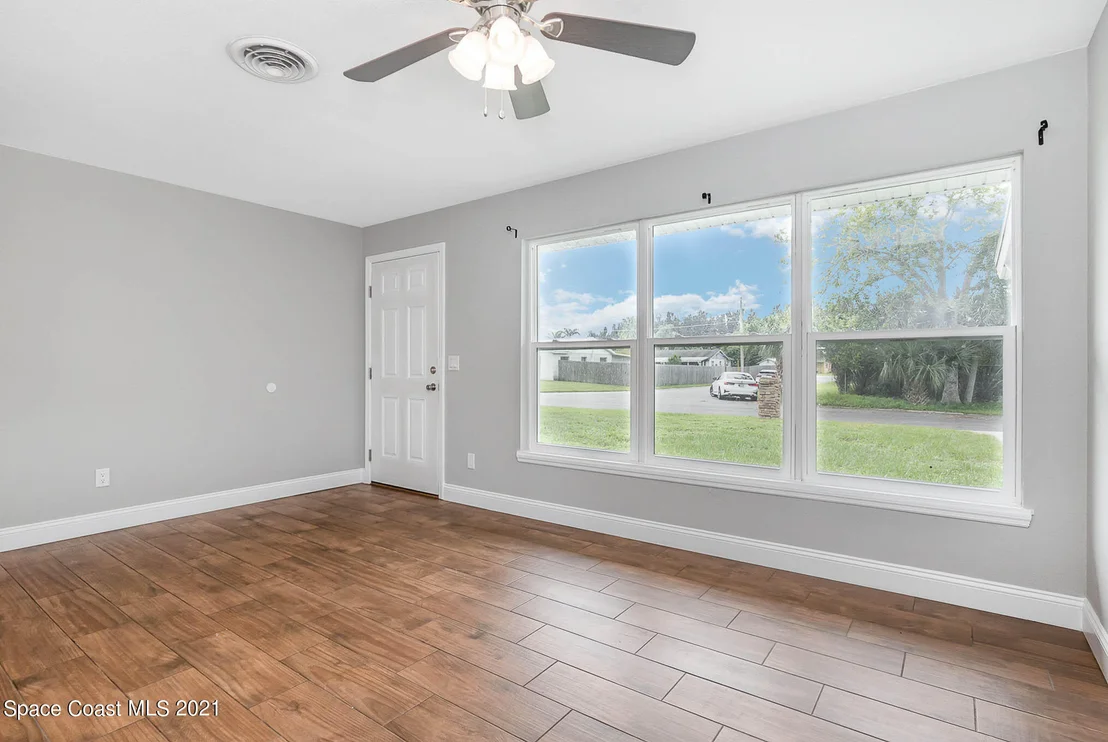 Photo of 2947 Shepard Drive