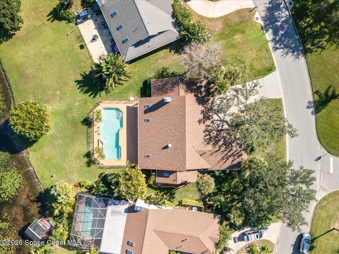 Photo of 569 Crystal Lake Drive