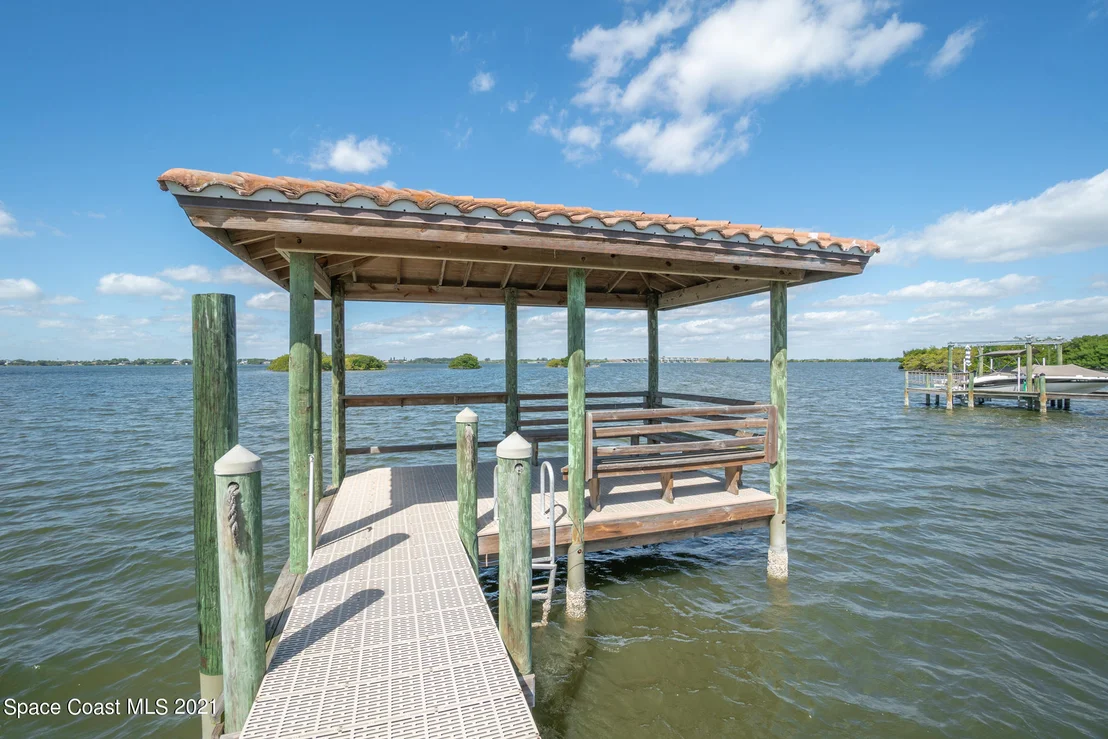 Photo of 442 Lanternback Island Drive