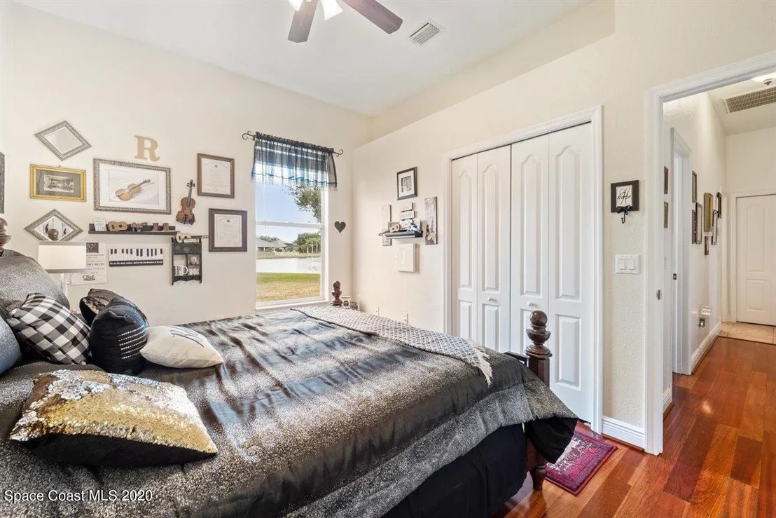Photo of 2555 Summerwind Court