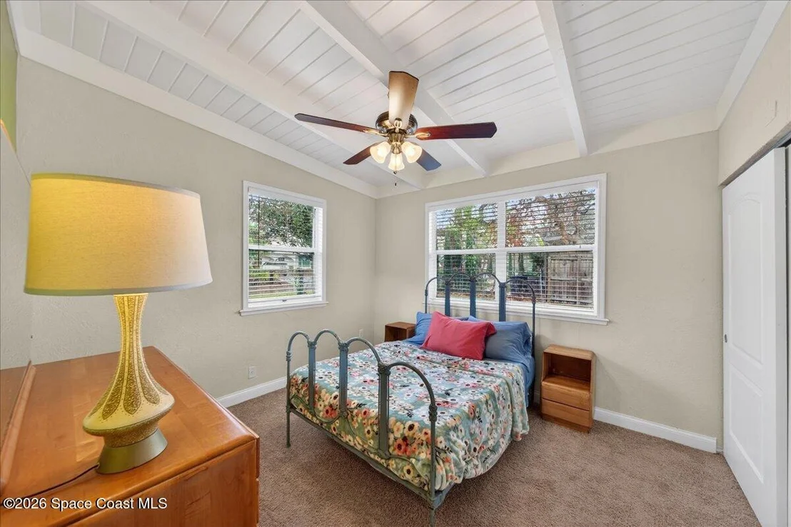 Photo of 1615 Grandview Way