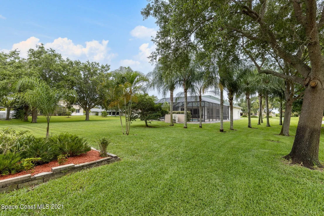 Photo of 1220 Tuckaway Drive