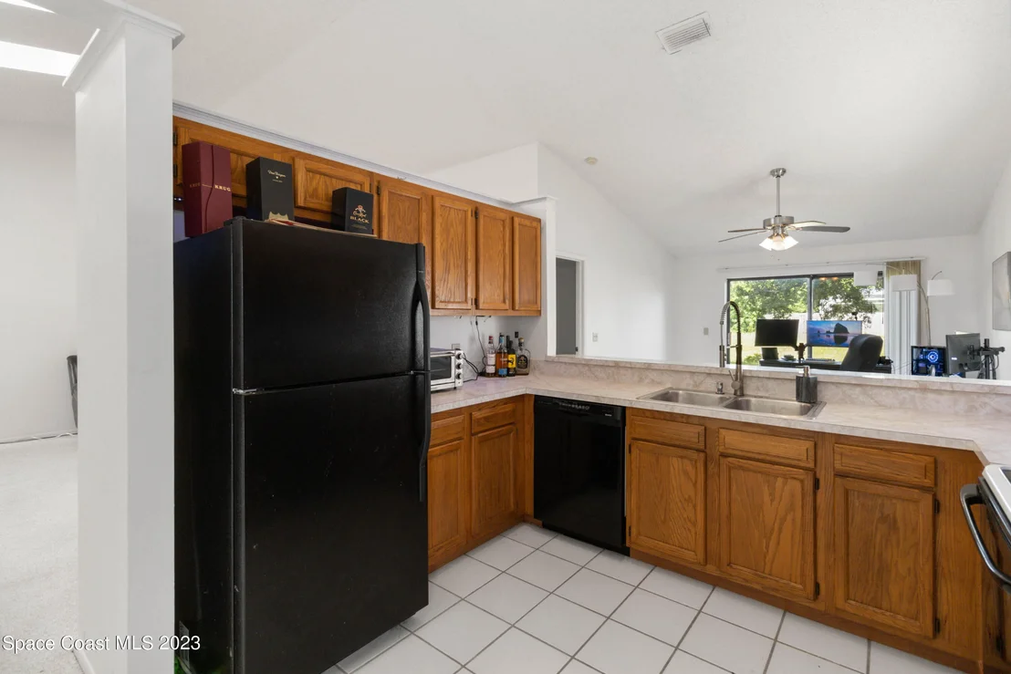 Photo of 1744 Clover Circle
