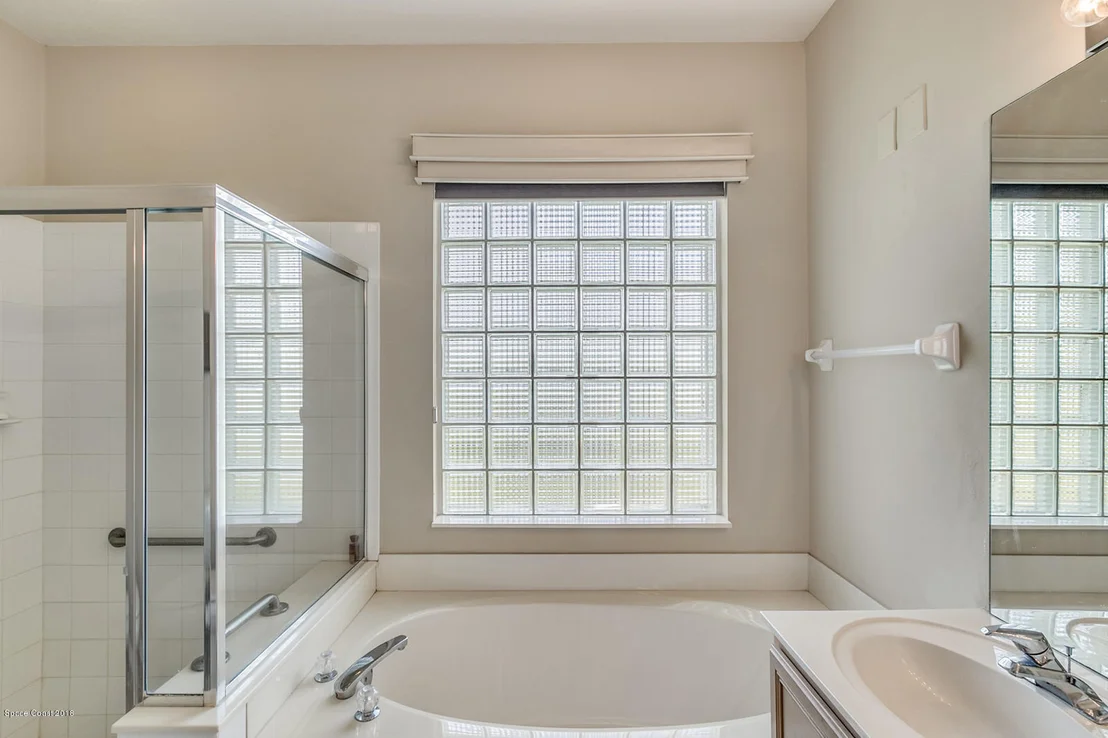 Photo of 991 Wimbledon Drive