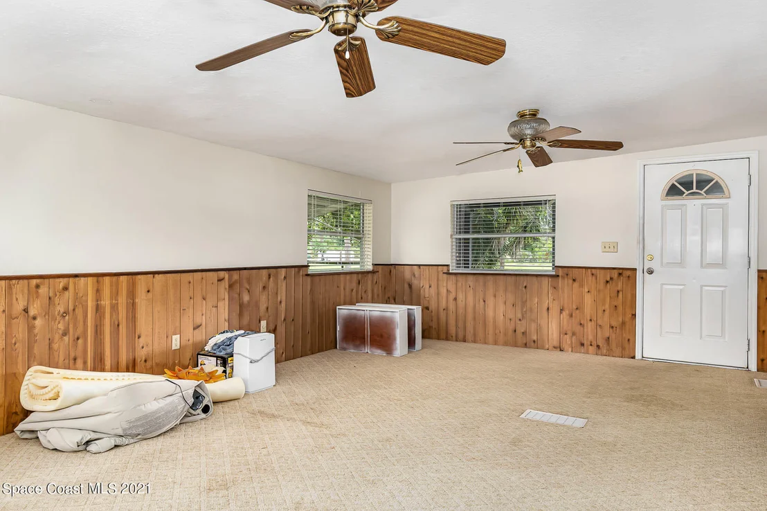 Photo of 4215 Aurantia Road