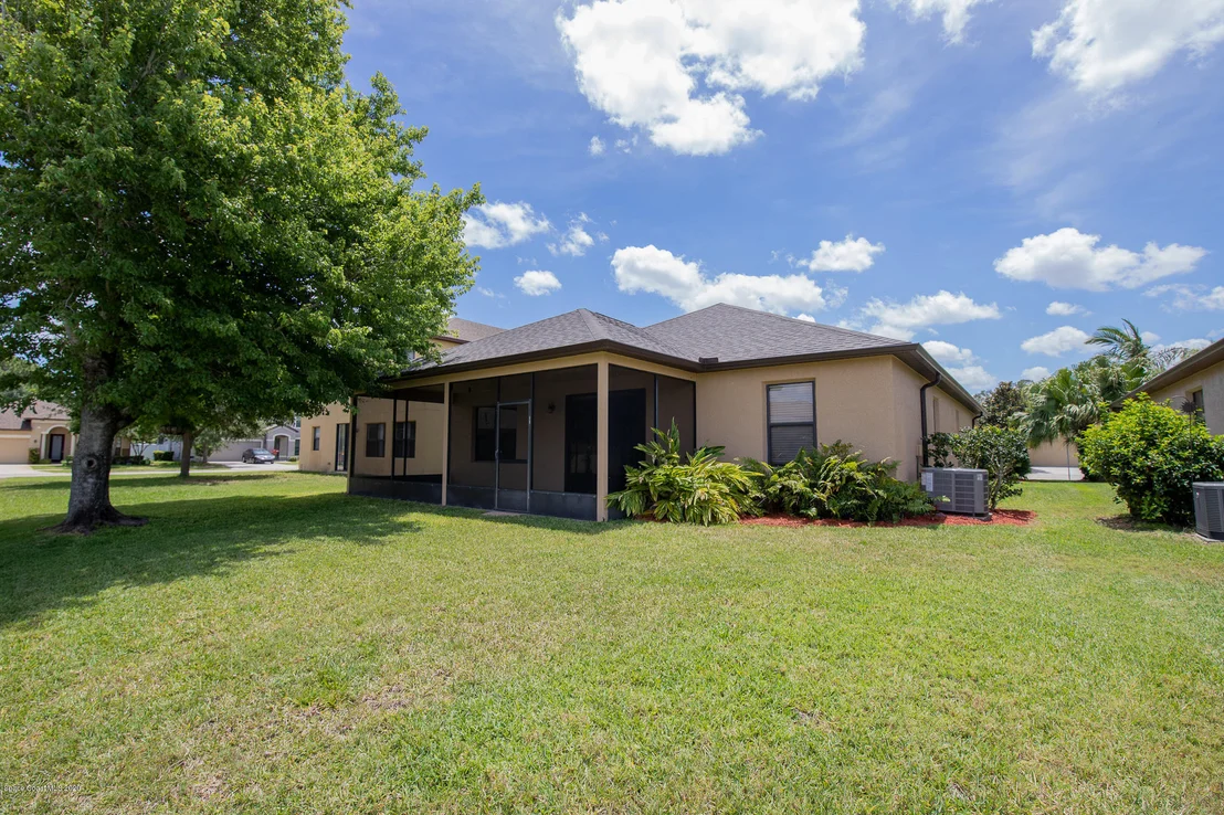 Photo of 1237 Bolle Circle