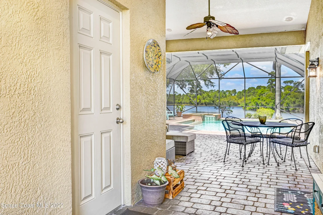 Photo of 3845 Waterford Drive