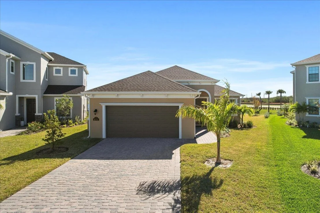 Photo of 3085 Blazing Star Drive