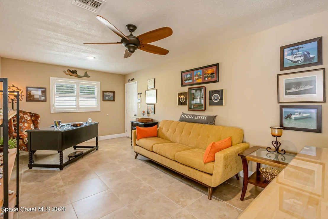 Photo of 340 Dorset Drive