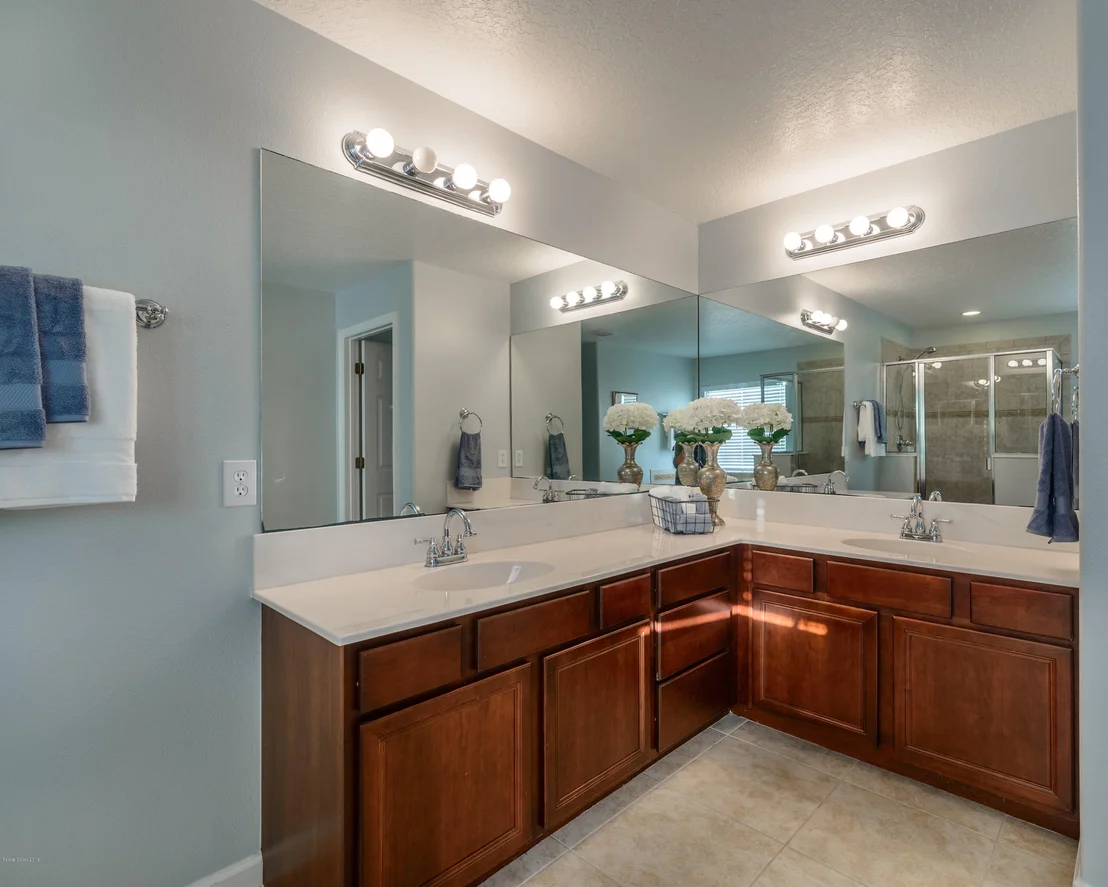 Photo of 212 Abernathy Circle SE