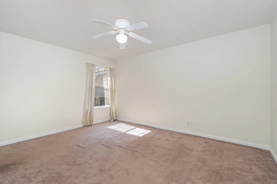 Photo of 3492 Hyperion Way SE