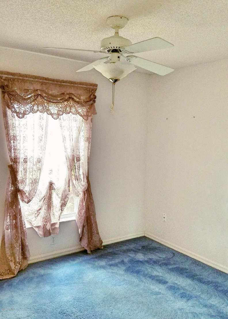 Photo of 2421 Wolf Creek Drive