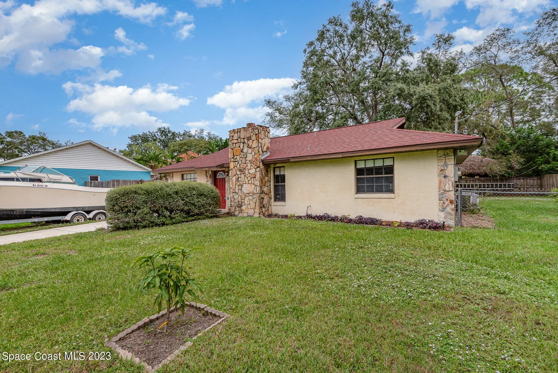 Photo of 6299 Deer Lane