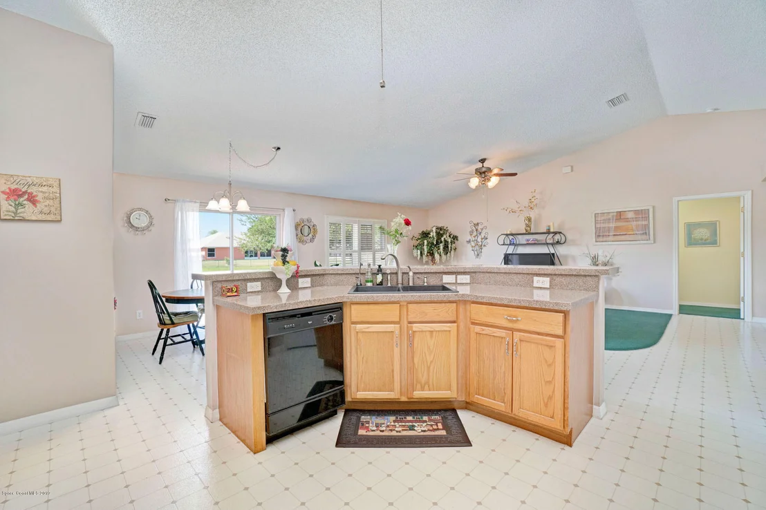 Photo of 968 Sabal Grove Drive