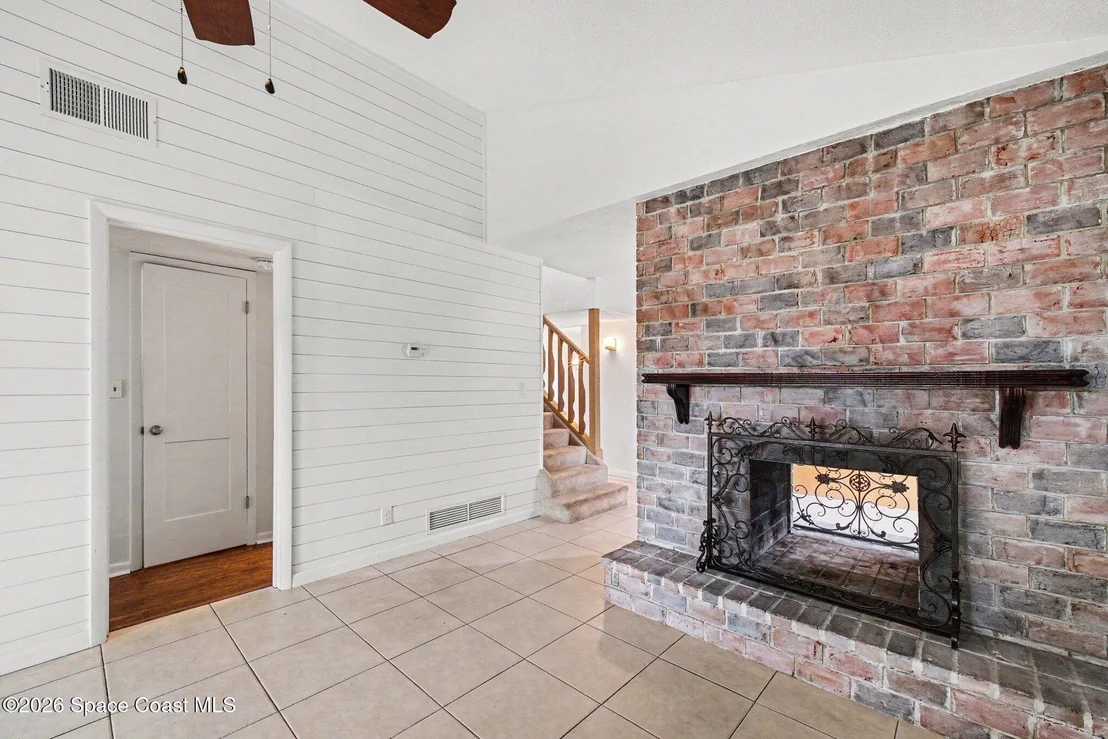Photo of 909 Northbrook Drive