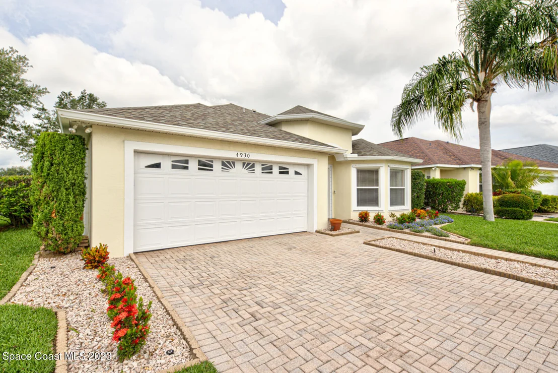 Photo of 4930 Somerville Drive