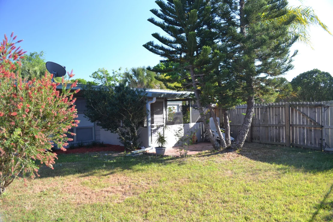 Photo of 1057 George Avenue