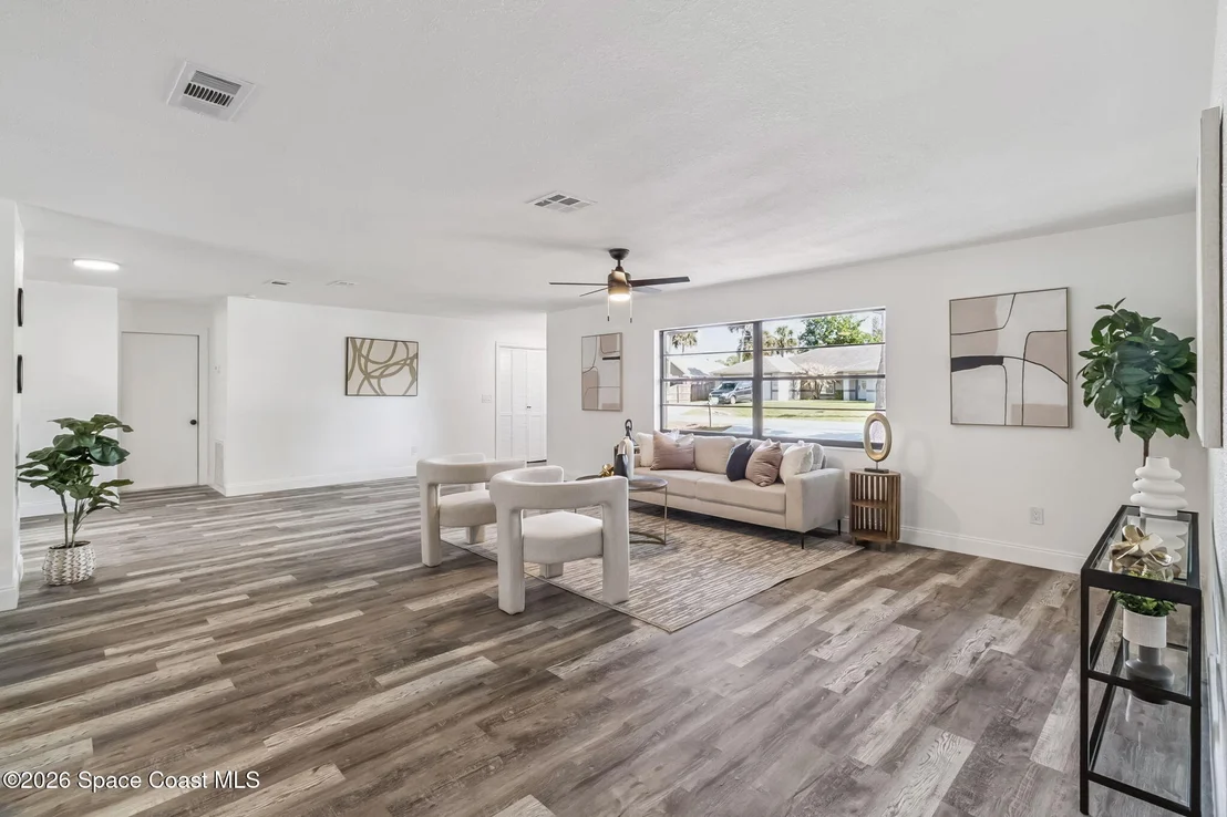 Photo of 5170 Andover Street