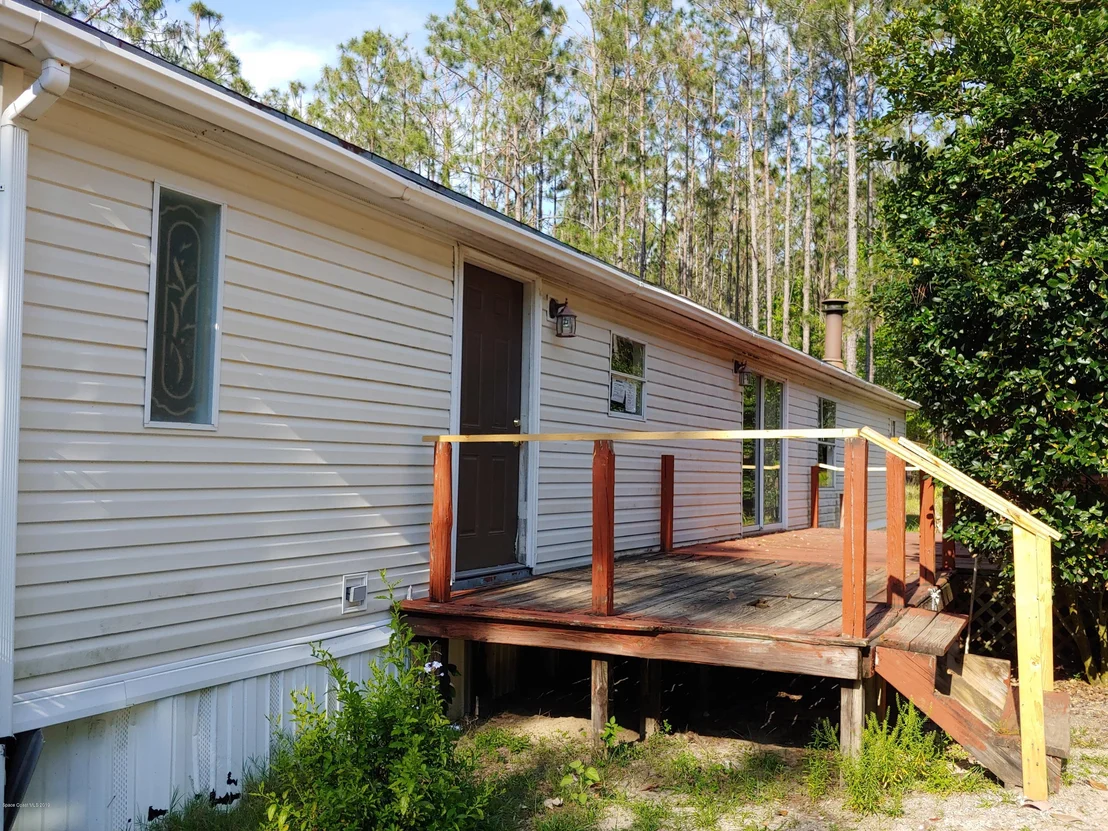 Photo of 14406 Lost Lake Road