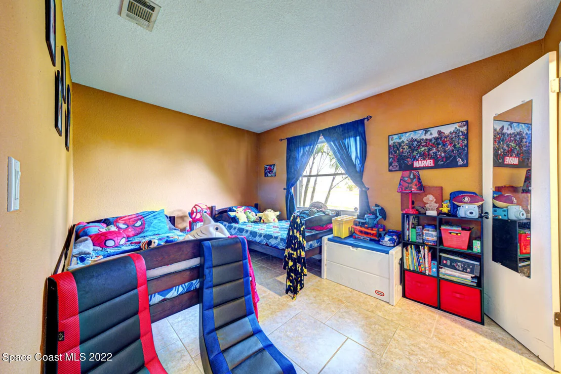 Photo of 2931 Kensington Road