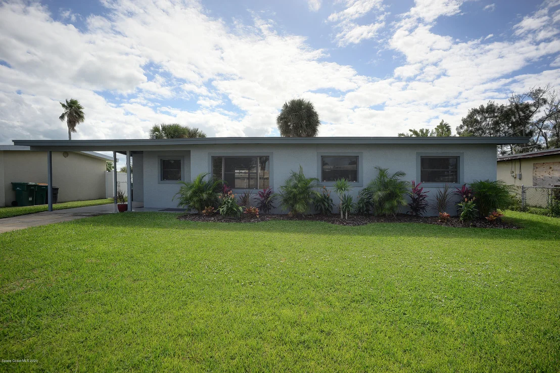 Photo of 363 Angelo Lane