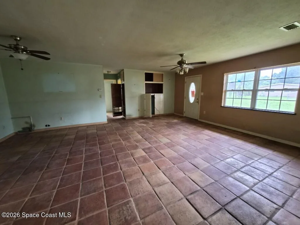Photo of 180 Lee Road