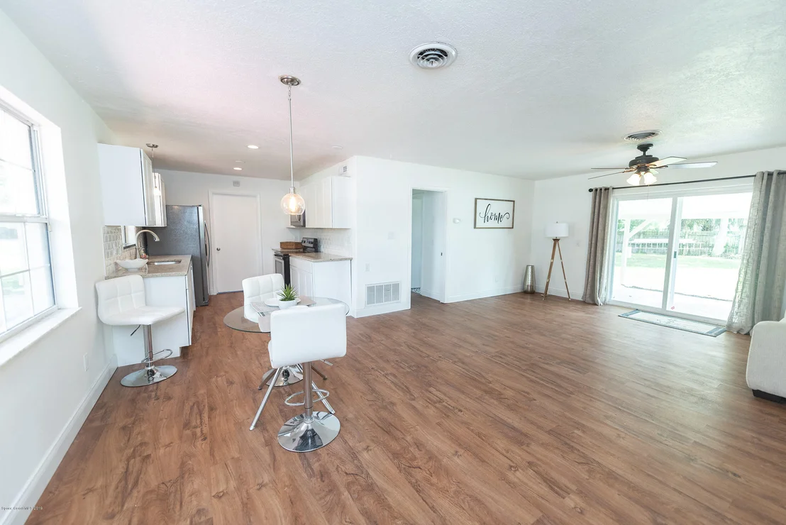Photo of 971 Golf Street