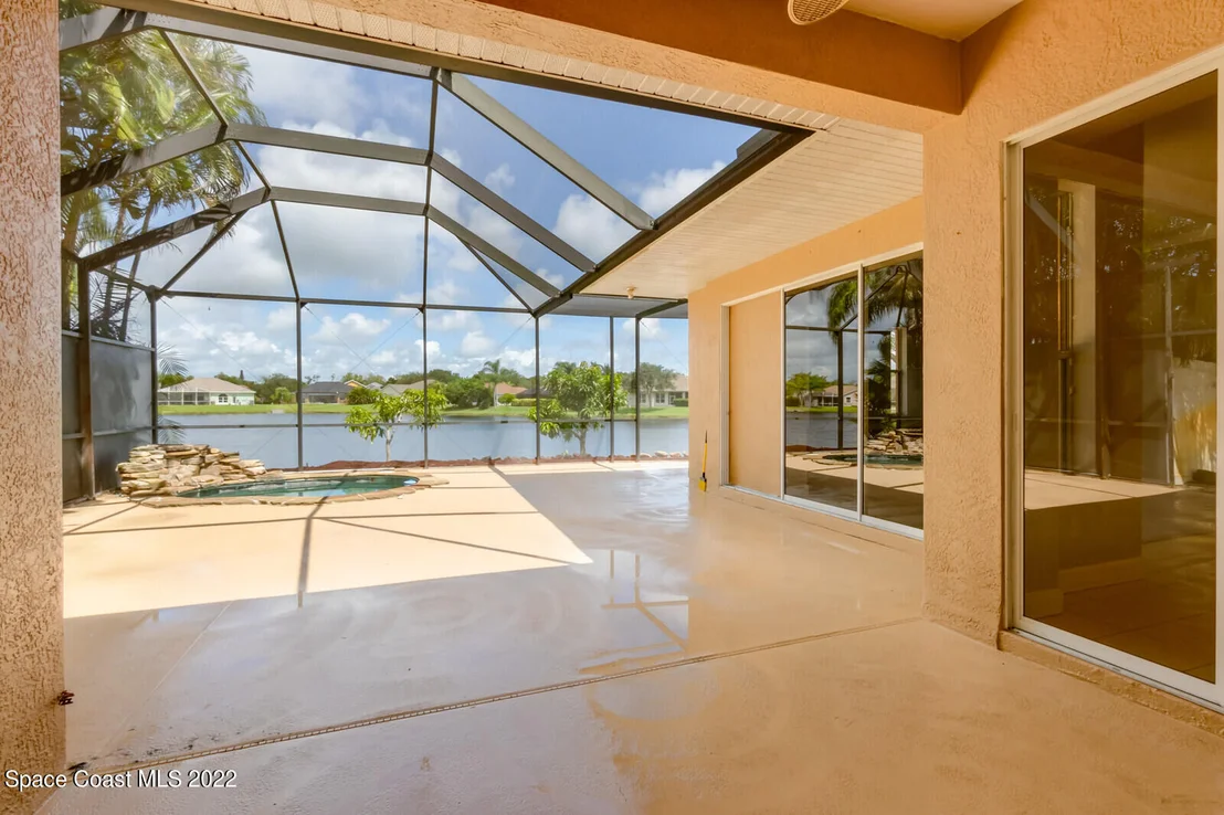 Photo of 4707 Alamanda Drive